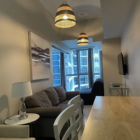 Uptown Parksuites Apartments Tower 1 Bgc By Ph Staycation