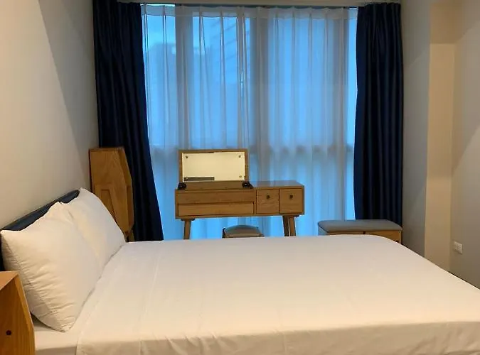 Uptown Parksuites Tower 1 Bgc By Ph Staycation Apartment *