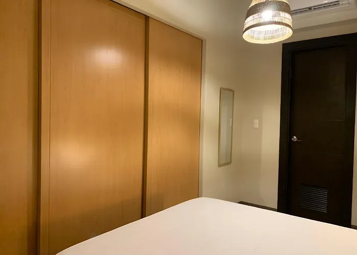 Uptown Parksuites Tower 1 Bgc By Ph Staycation