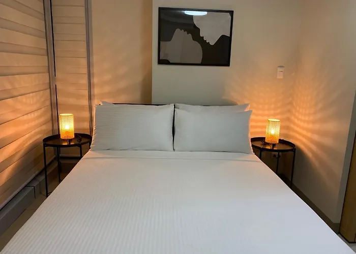 Apartment Uptown Parksuites Tower 1 Bgc By Ph Staycation Manila