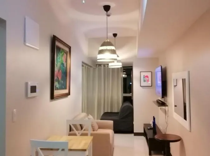 Apartment Uptown Parksuites Tower 1 Bgc By Ph Staycation Manila