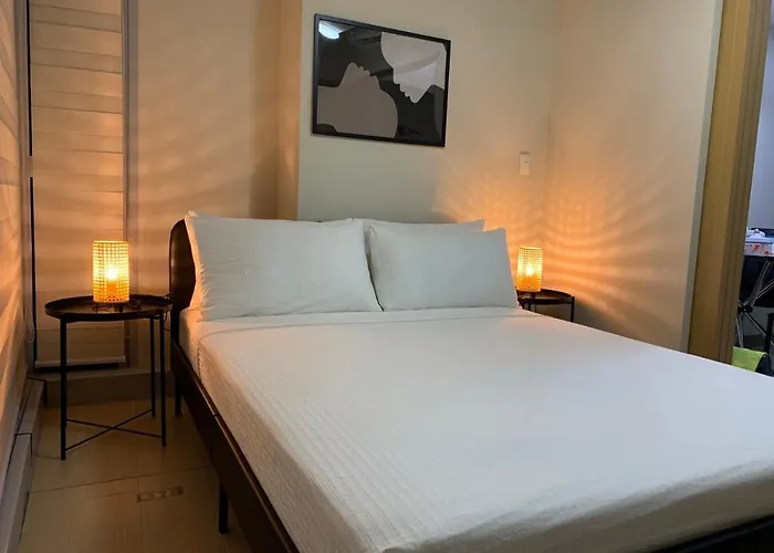Apartment Uptown Parksuites Tower 1 Bgc By Ph Staycation