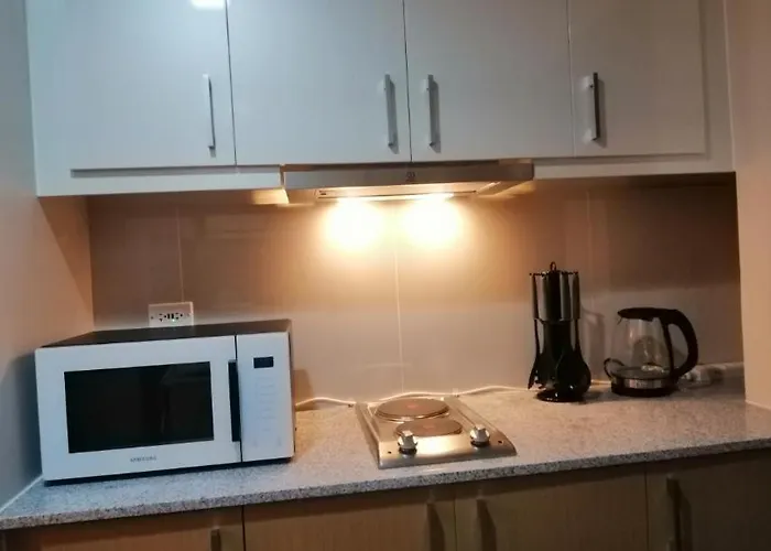 Uptown Parksuites Tower 1 Bgc By Ph Staycation Apartment *