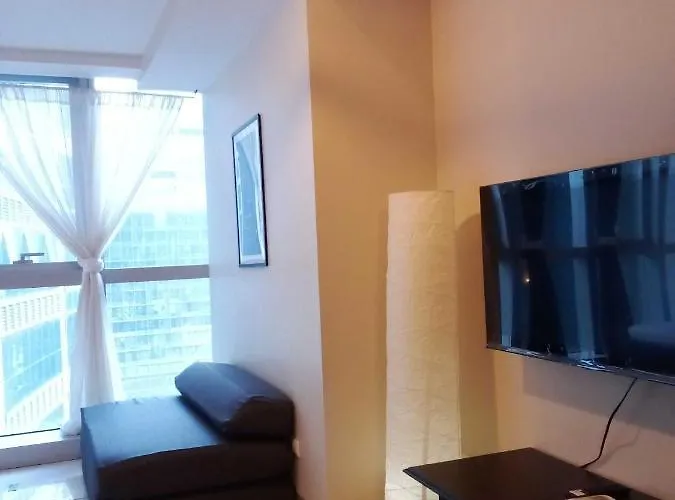 Uptown Parksuites Tower 1 Bgc By Ph Staycation Apartment Manila