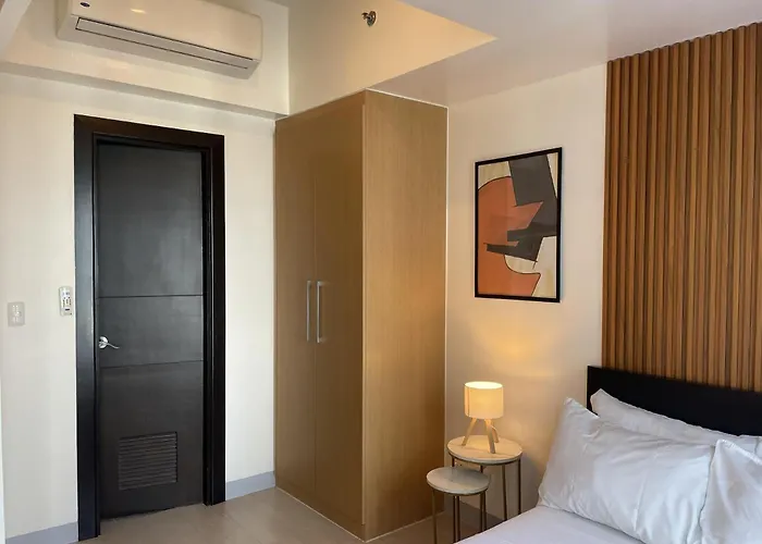 Apartment Uptown Parksuites Tower 1 Bgc By Ph Staycation Manila